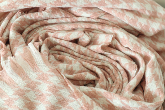 Houndstooth Scarf - Dusted Rose