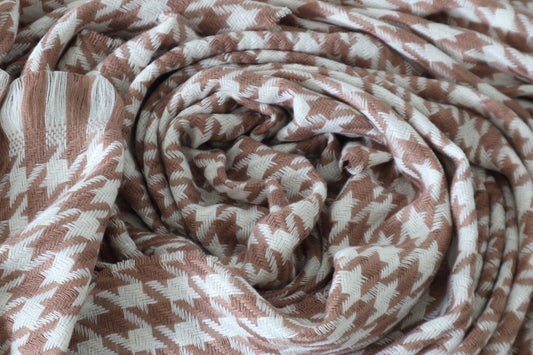 Houndstooth Scarf - Toasted Chestnut