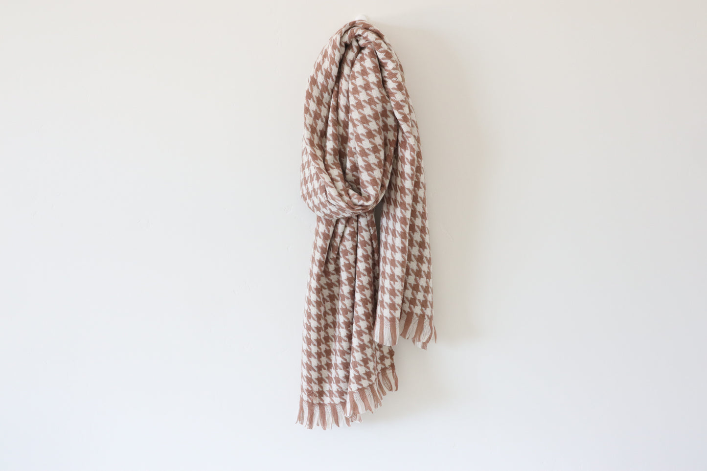 Houndstooth Scarf - Toasted Chestnut